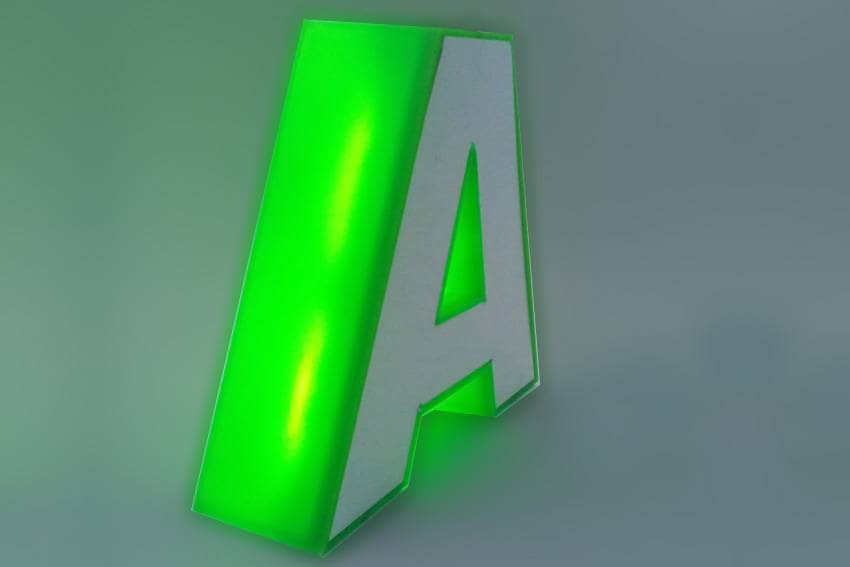 lettre relief plexi couleur