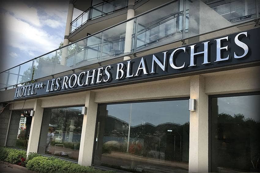 enseigne commerciale sans éclairage inox 316 miroir - hôtel