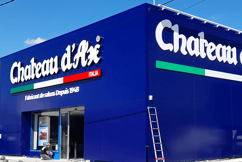 enseigne lumineuse éclairage direct alu laqué éclairage face