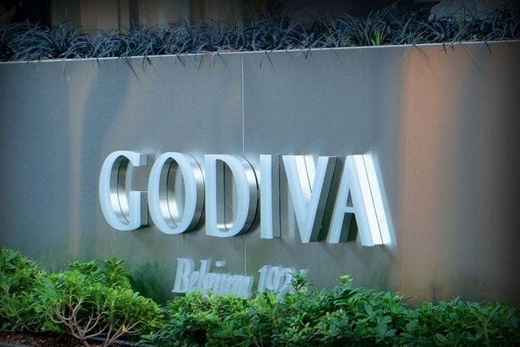 enseigne professionnelle inox brossé - chocolats Godiva Belgique