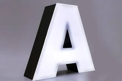 lettre boitier éclairage direct